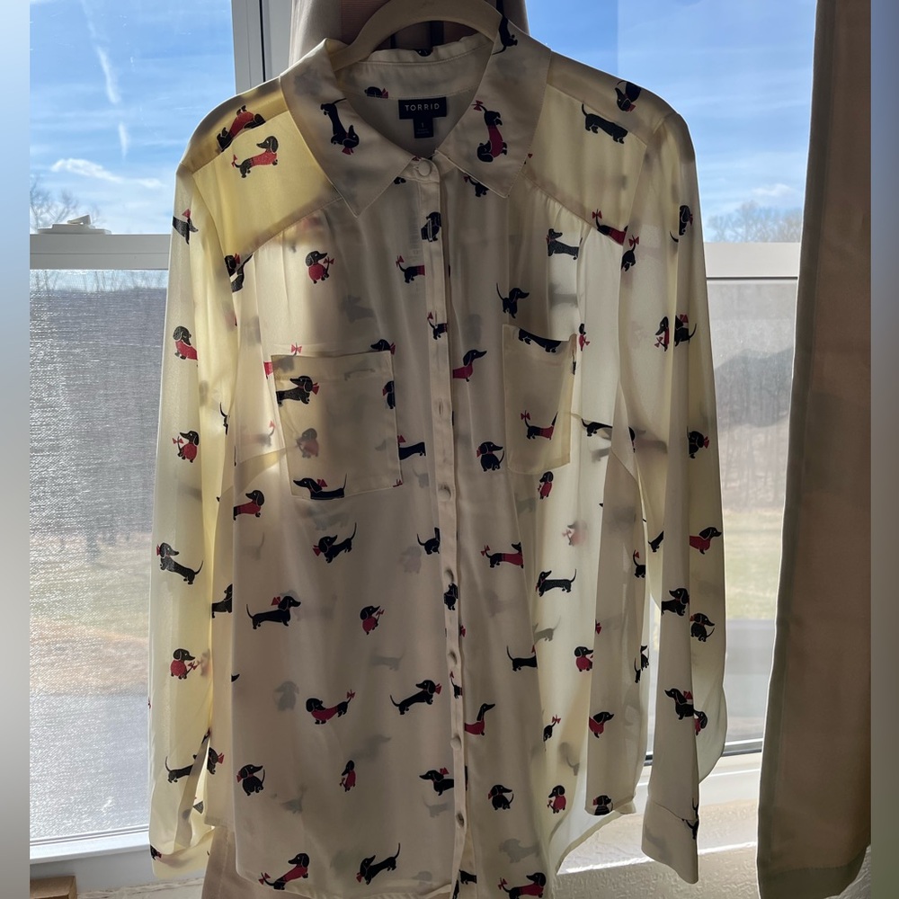 Torrid Dachshund Print Women’s Shirt - Size 1 NWT